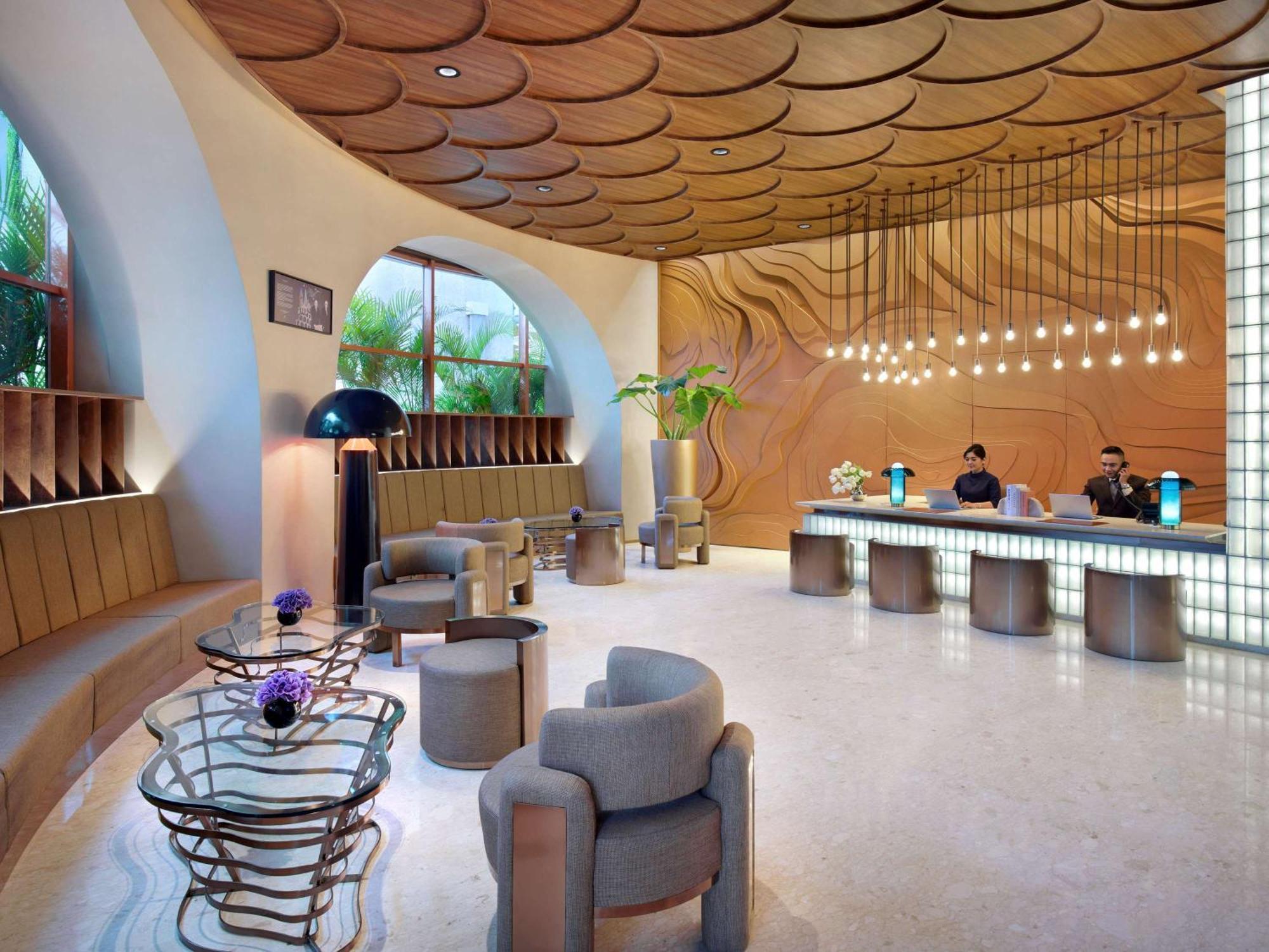 Mercure Garut City Center ภายนอก รูปภาพ