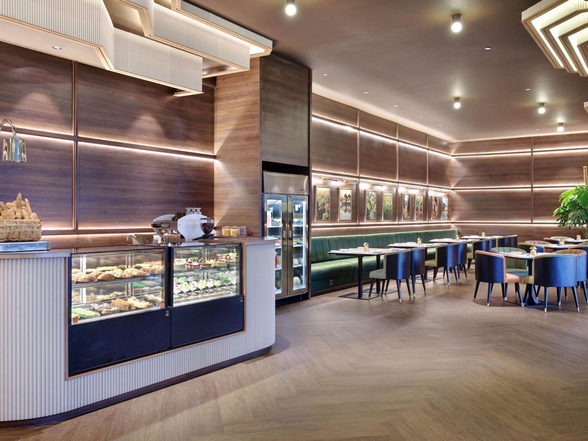 Mercure Garut City Center ภายนอก รูปภาพ